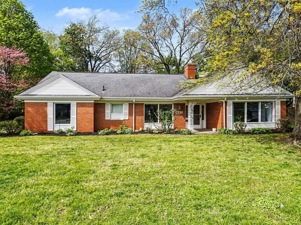 1710 Rainbow Bend Blvd, Elkhart, IN 46514