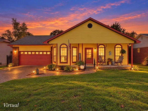 207 Amber Oaks Dr, Sherwood, AR 72120