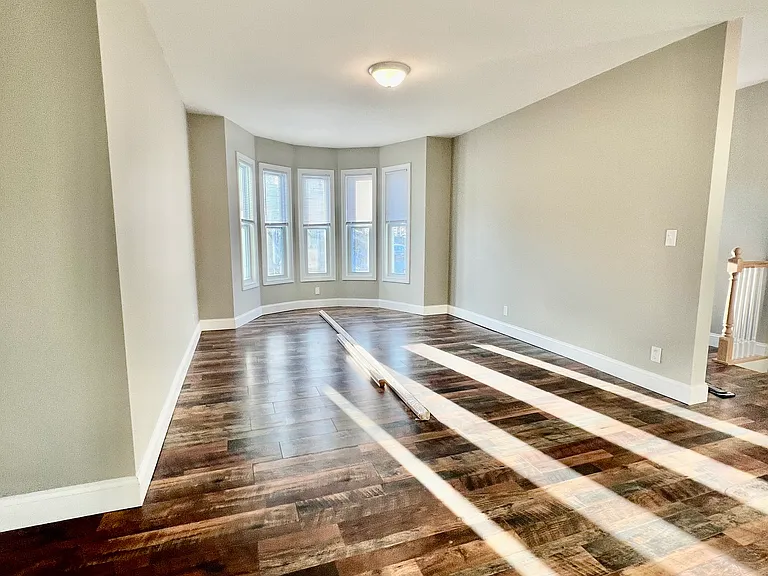 76 Mount Vernon St #1 — Photo 12