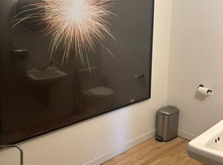 3124 W Carroll Ave, Chicago, IL 60612