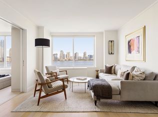 River & Warren, New York, NY 10282