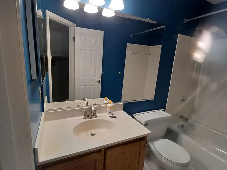 8028 Green Valley Ln — Photo 19