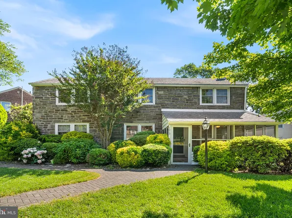 1013 Aikens Ln, Wynnewood, PA 19096