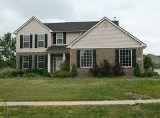 25475 Stanley Ln, South Lyon, MI 48178