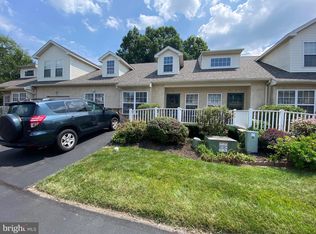 9 Stuart Dr #9, East Norriton, PA 19401