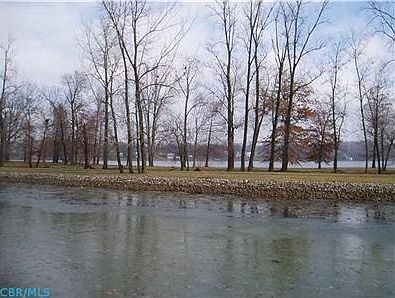 4th image of 15372 Township Road 493