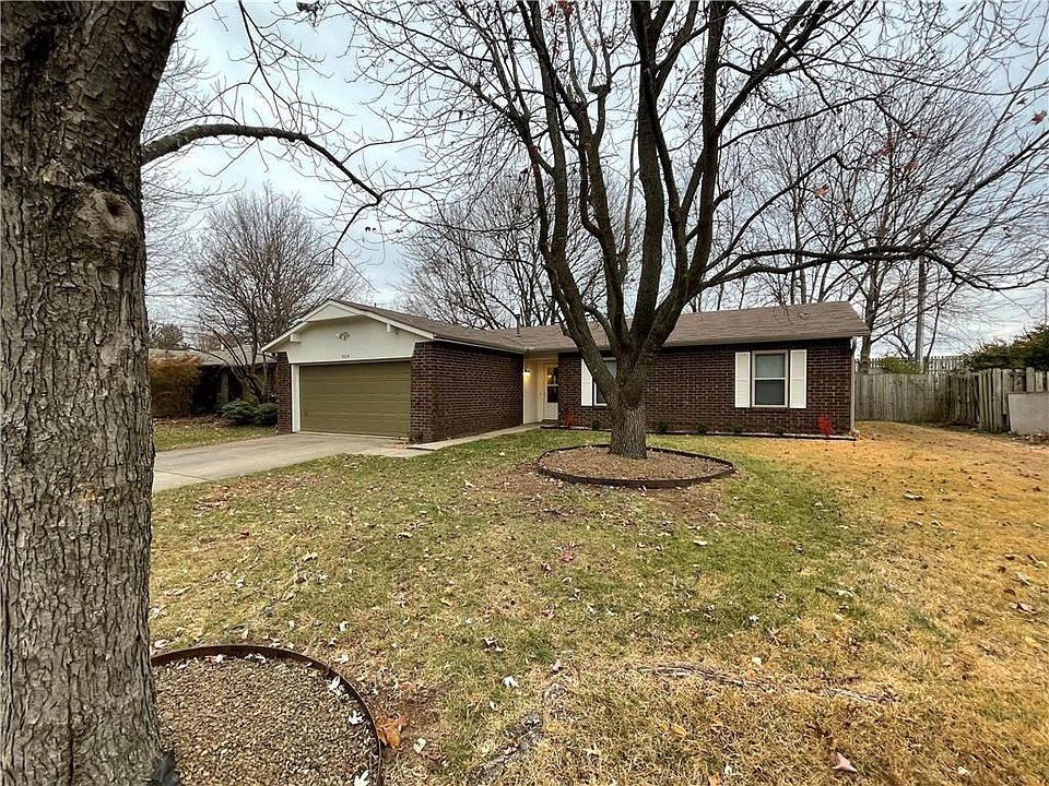 1st image of 3034 N Malinda Dr