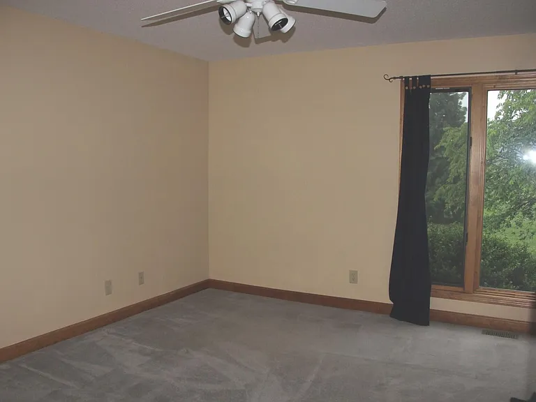 7925 Ragan Rd — Photo 10