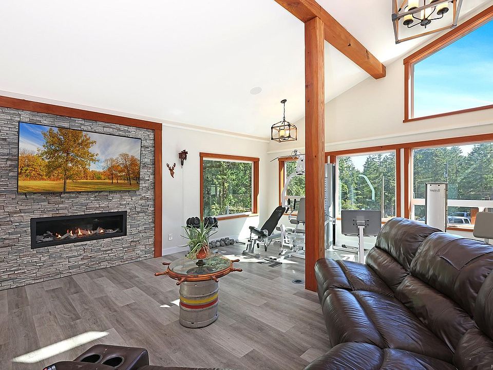 1st image of 8400 Owl Cres