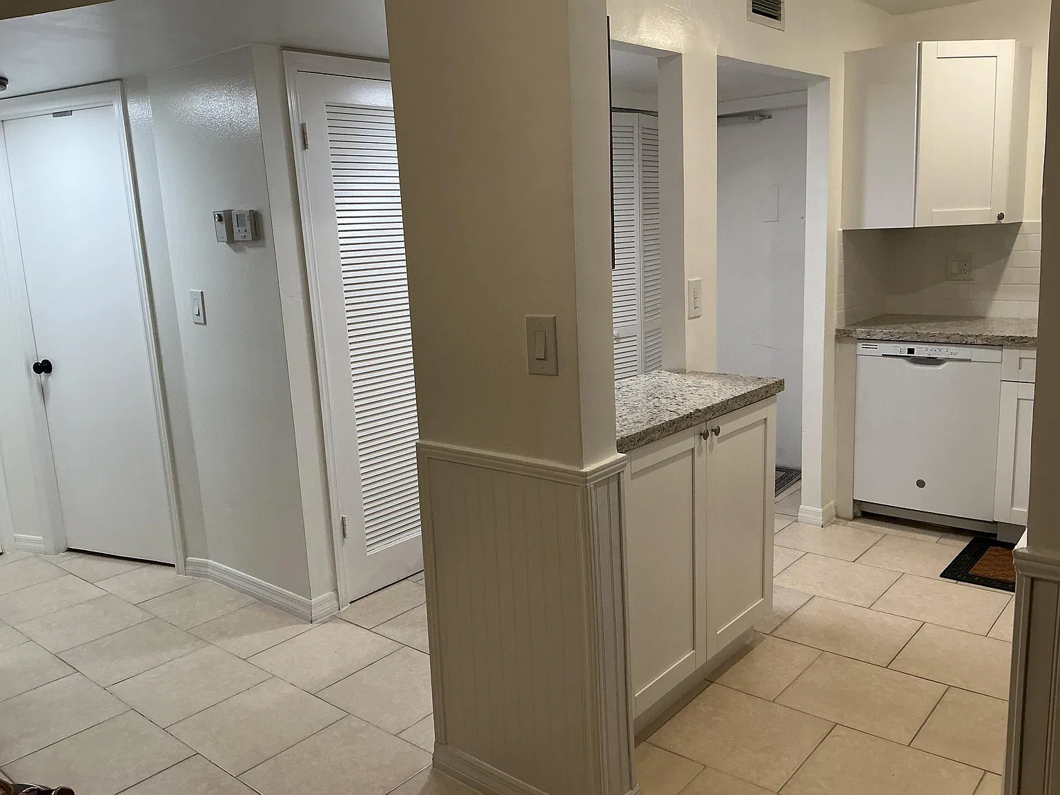 2 bed, 2.0 bath, 850 sqft, $1,700 — Photo 3