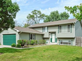 3415 N Lewis Ave, Waukegan, IL 60087