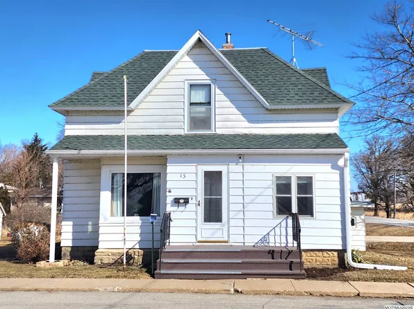13 E Mill St, Rock Falls, IA 50467