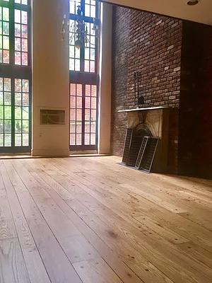 Rented by M.Woods & Associates | media 23