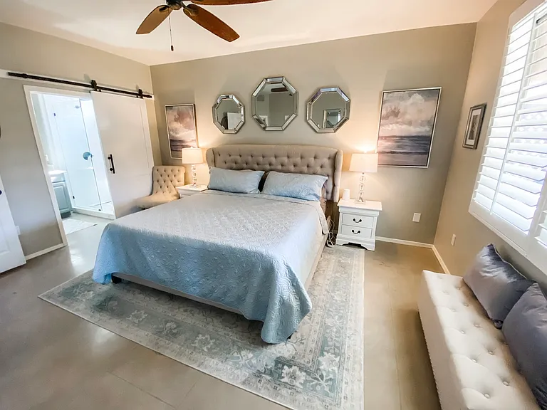 2273 E Skipping Rock Way — Photo 4