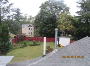 1727 2nd St, Radford, VA 24141