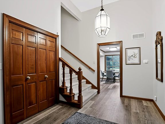 5th image of 7302 Wood Stream Dr