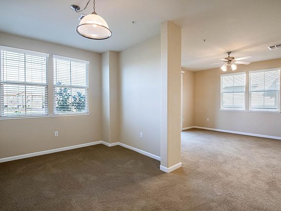 4th image of 50 Regency Park Cir Unit 7102