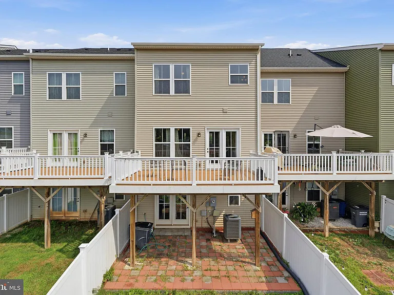 10739 Hinton Way — Photo 22