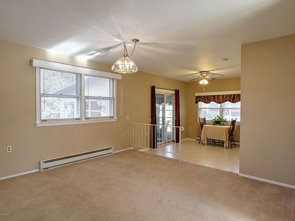 4th image of 12 Orchard Dr #73