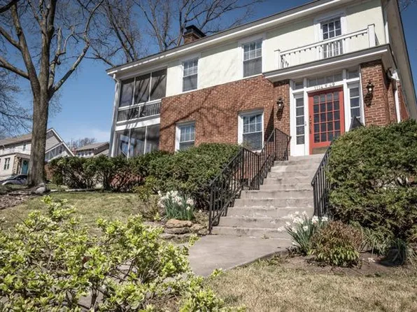1114 W 49th St APT 2, Kansas City, MO 64112