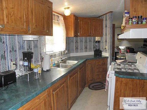 5th image of 11372 2nd St