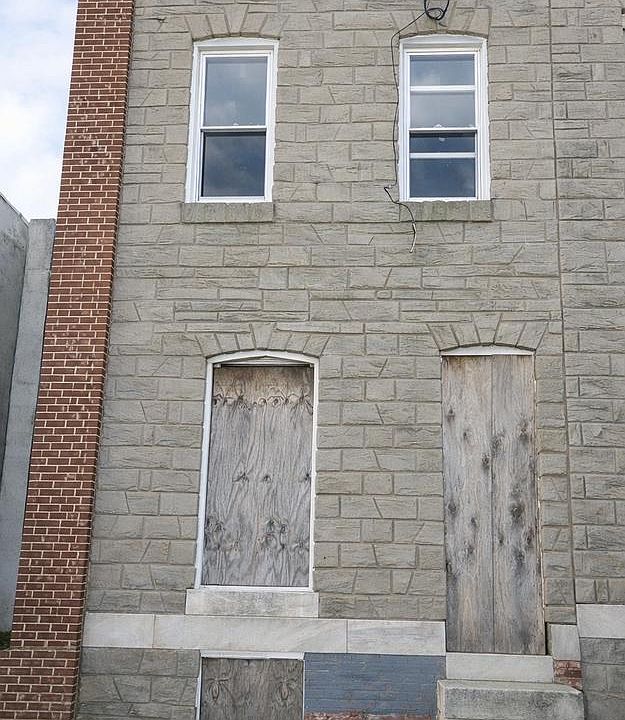 1st image of 2557 Hollins St