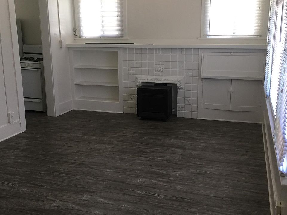 1st image of 475 1/2 Dawson Ave