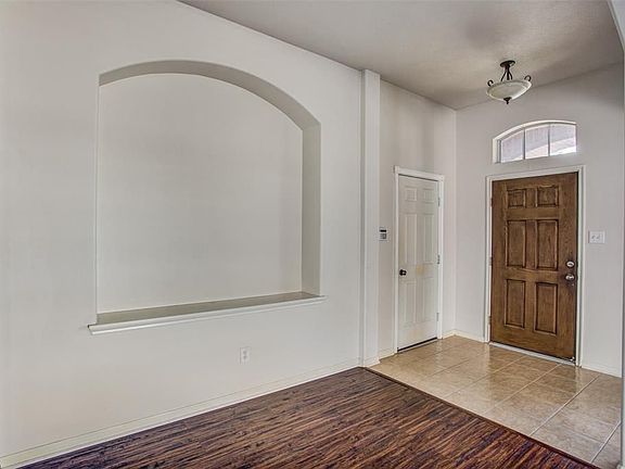 2nd image of 2346 Cool Springs Ln