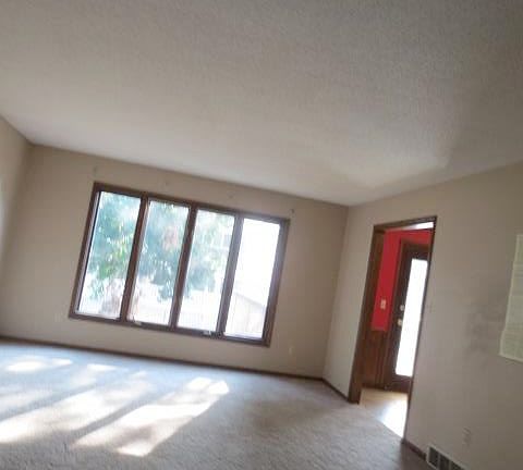 5th image of 1016 25th Ave N