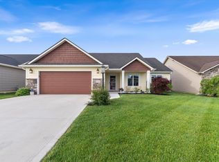 13517 Slate Ridge Ct, Fort Wayne, IN 46814