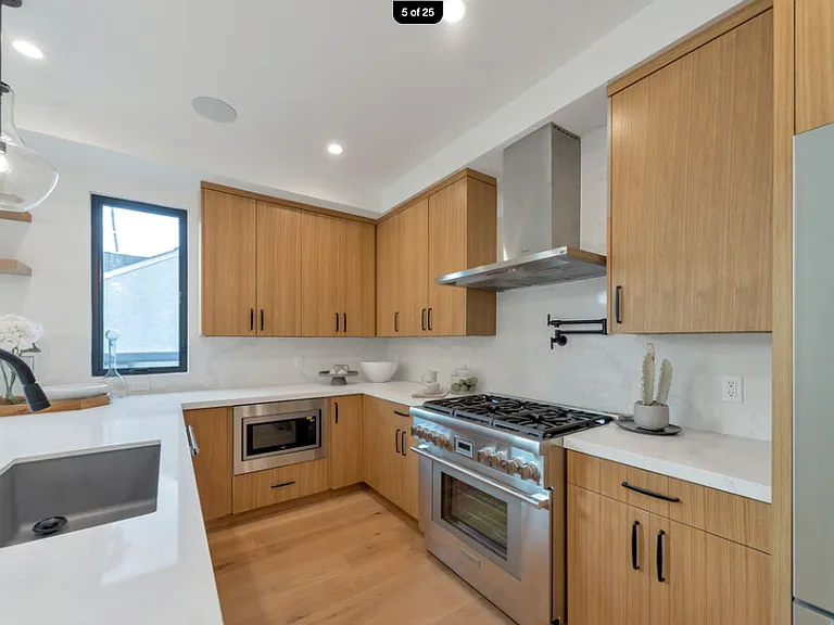 6327 1/2 Primrose Ave — Photo 22