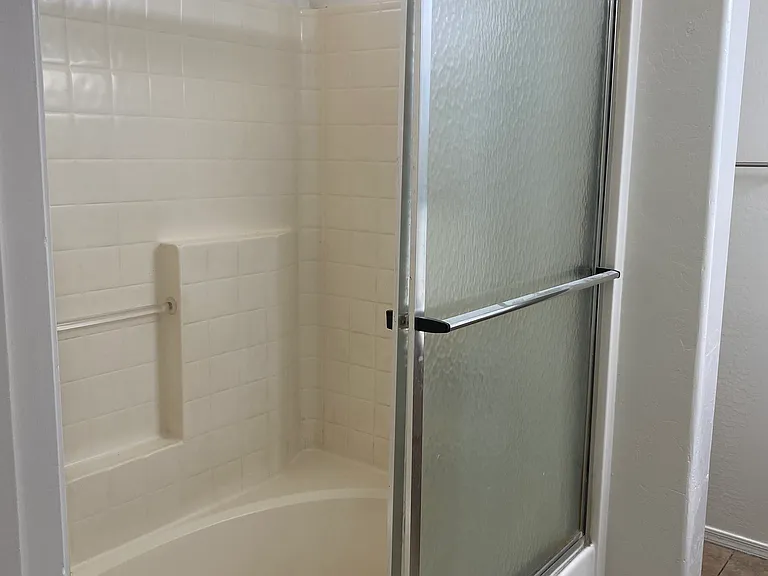 24035 N Desert Dr — Photo 9
