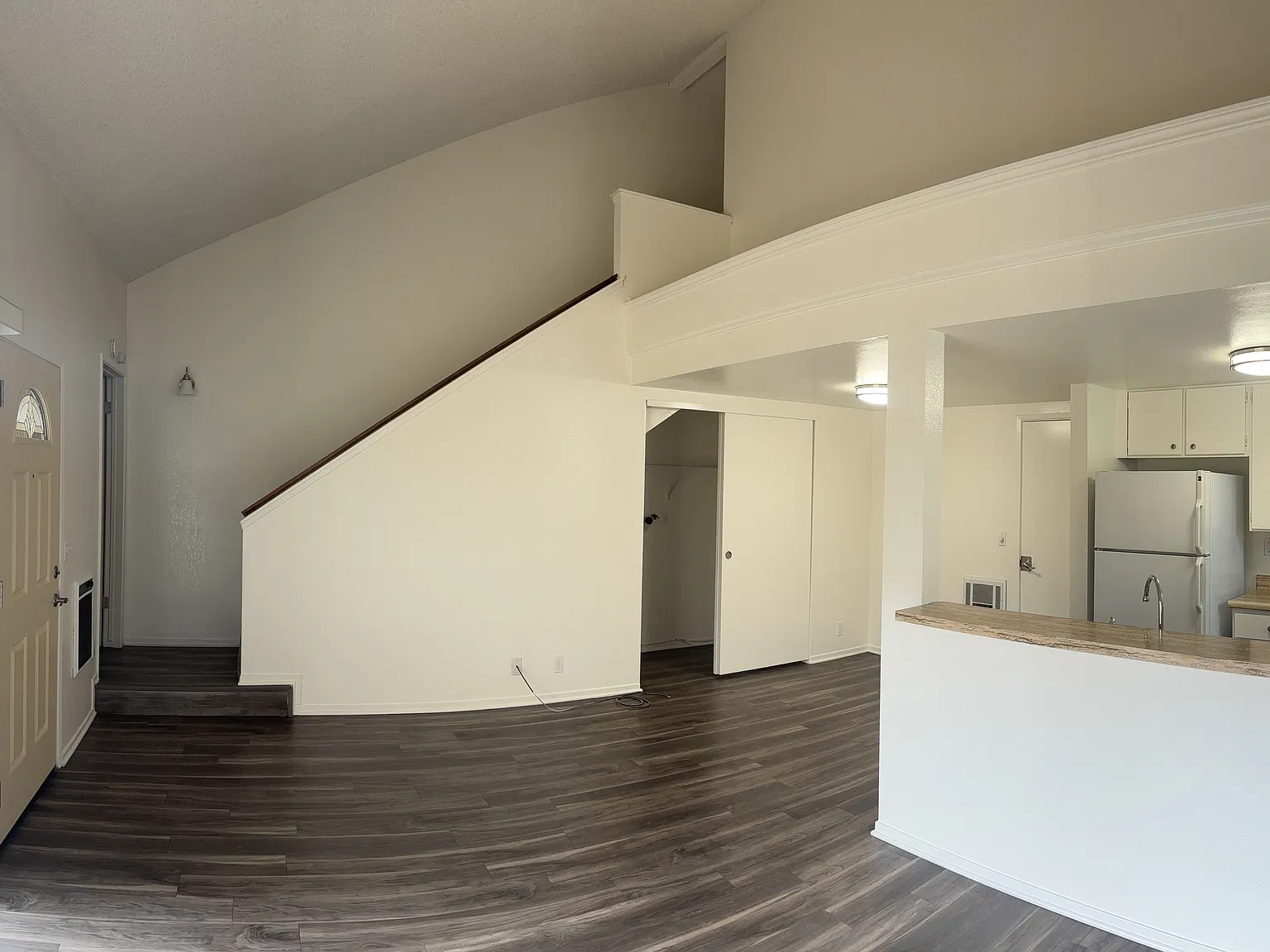 2 bed, 2.5 bath, $2,650 — Photo 2