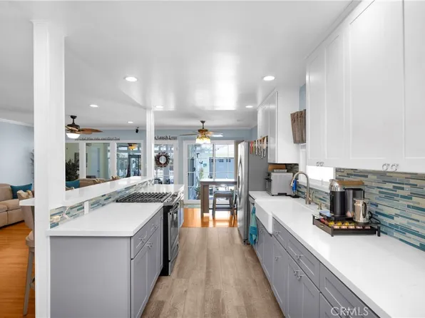 2721 N Bellflower Blvd, Long Beach, CA 90815