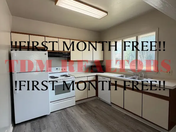 11448 N Saginaw St #1, Mount Morris, MI 48458