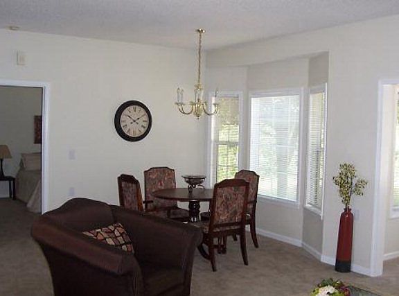 3rd image of 208 Old Brickyard Cir