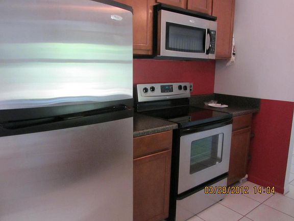 5th image of 1801 SW Alberca Ln
