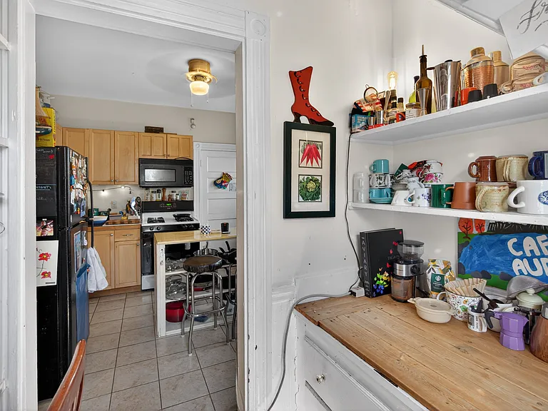 671 Washington St #2 — Photo 17