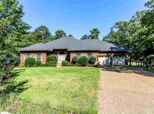 14 Magnifico Way, Hot Springs Village, AR 71909