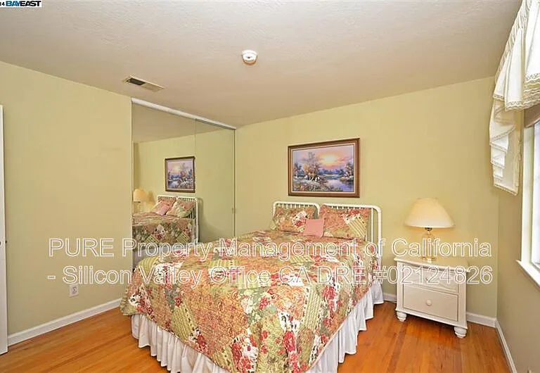 4212 Vincente St — Photo 13