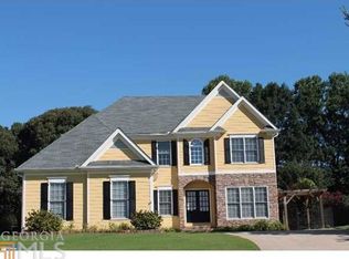 8620 Woodland View Dr, Gainesville, GA 30506
