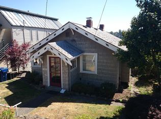 4012 32nd Ave SW, Seattle, WA 98126