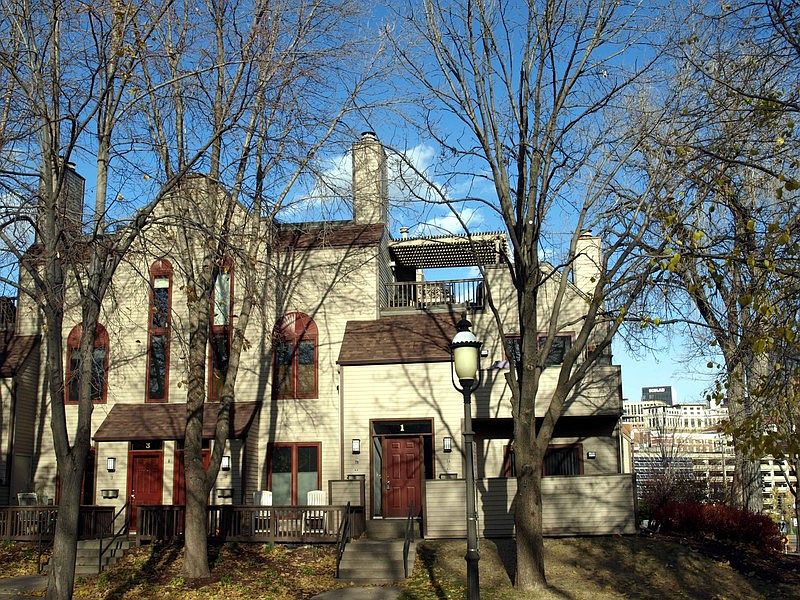 1A Irvine Park, Saint Paul, MN 55102 Zillow
