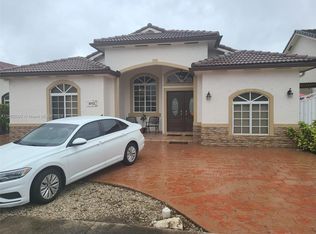 8932 NW 145th Ln, Miami Lakes, FL 33018