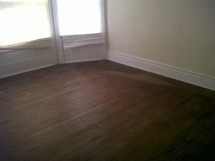 1st image of 16-18 Oakwood Ave