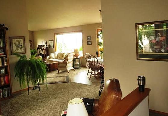 room with voulted ceilings