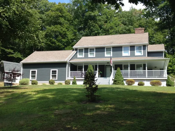 15 Saxony Ln, Woodbury, CT 06798