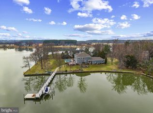 137 Tanners Point Dr, Stevensville, MD 21666