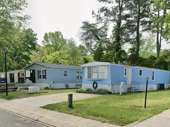299 Rips Dr, Lothian, MD 20711