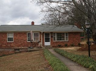 20 Donna Dr, Asheville, NC 28801